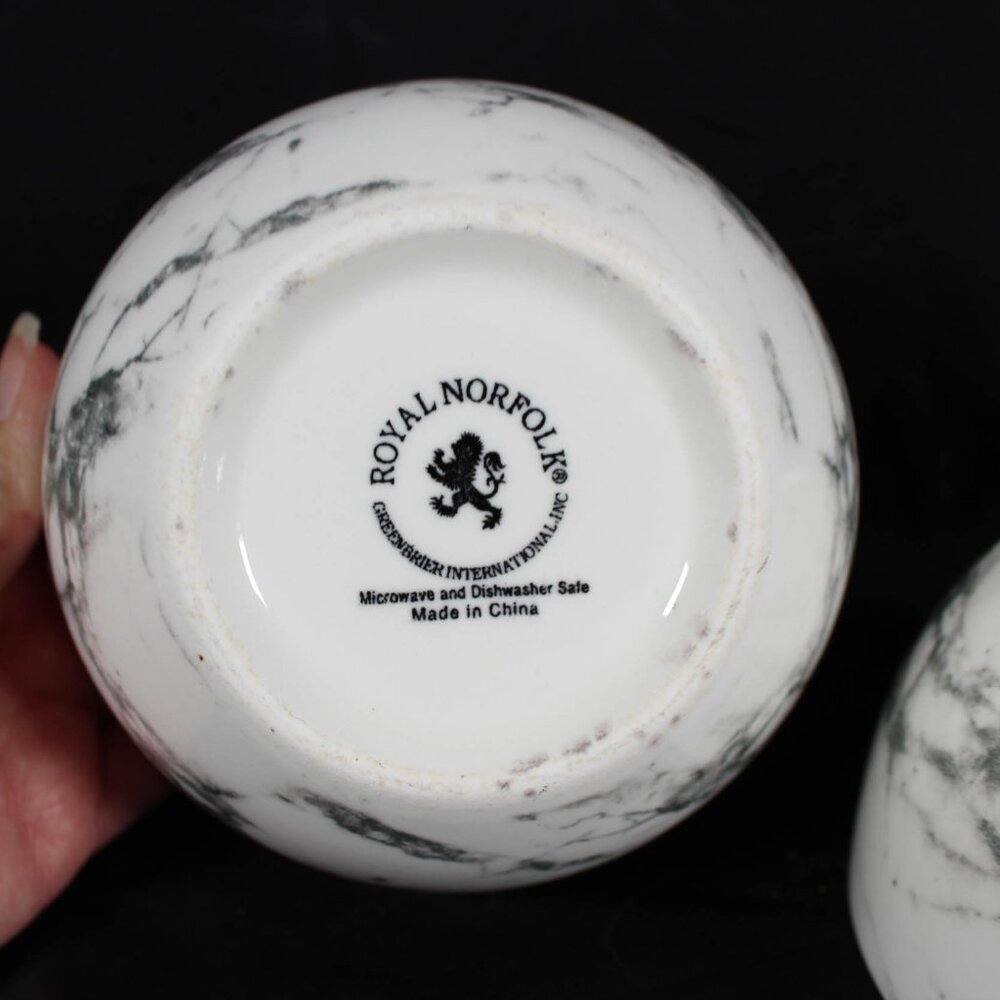 White Gray Marble Bowls Set of 2 Classic Minimalist Neutral Simplistic - Picture 6 of 9